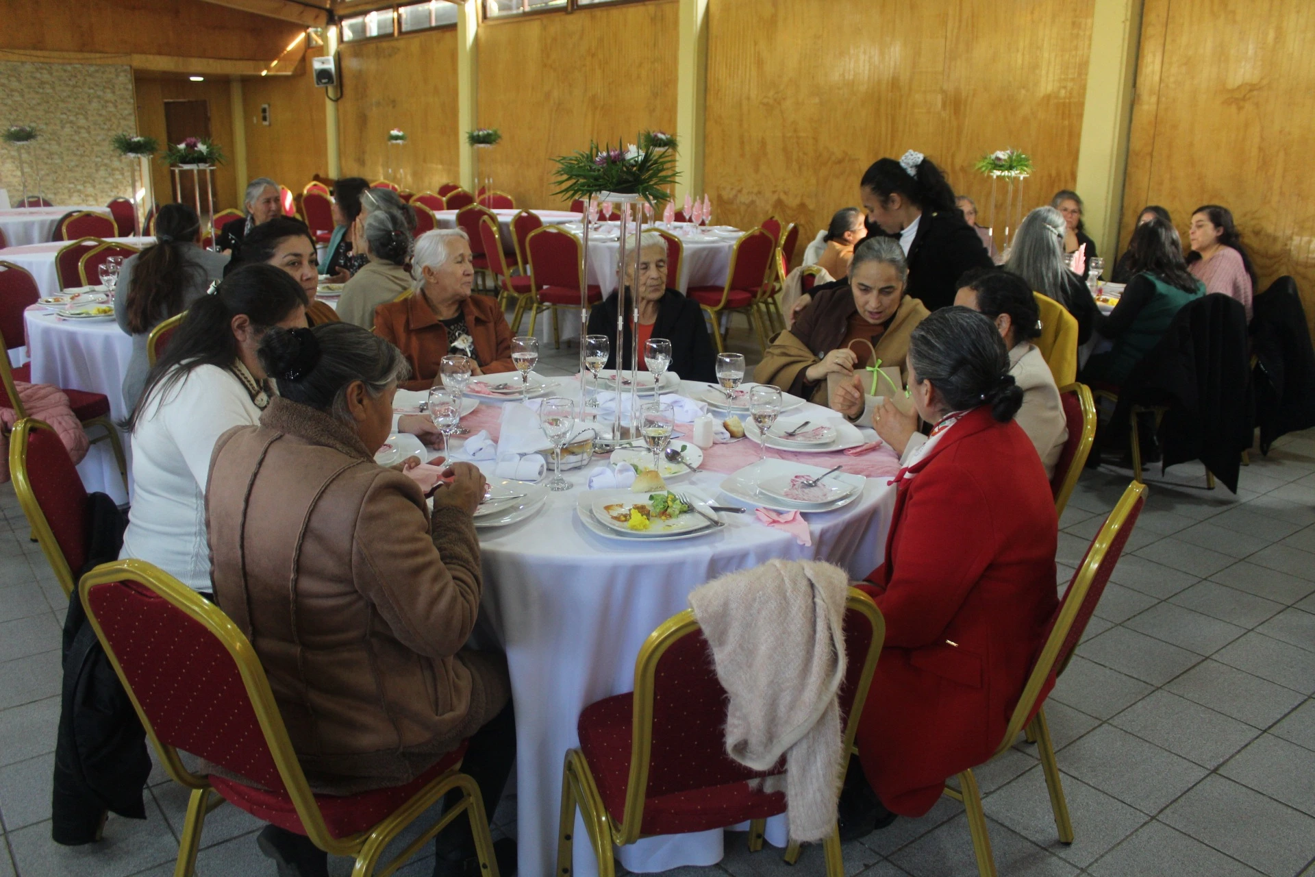 Fotografía de Confraternidad de Dorcas 2026