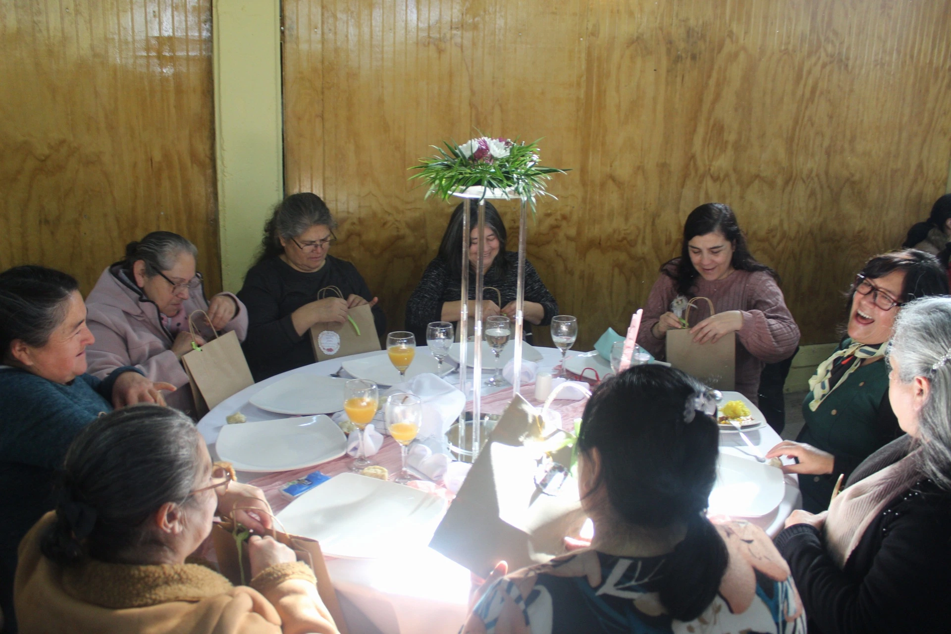 Fotografía de Confraternidad de Dorcas 2026