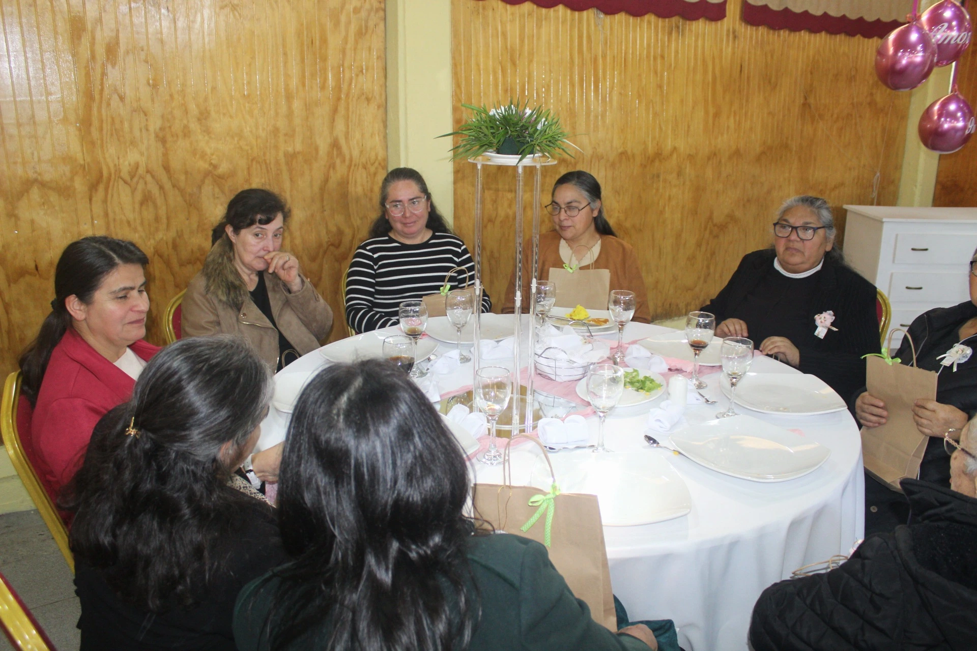 Fotografía de Confraternidad de Dorcas 2026