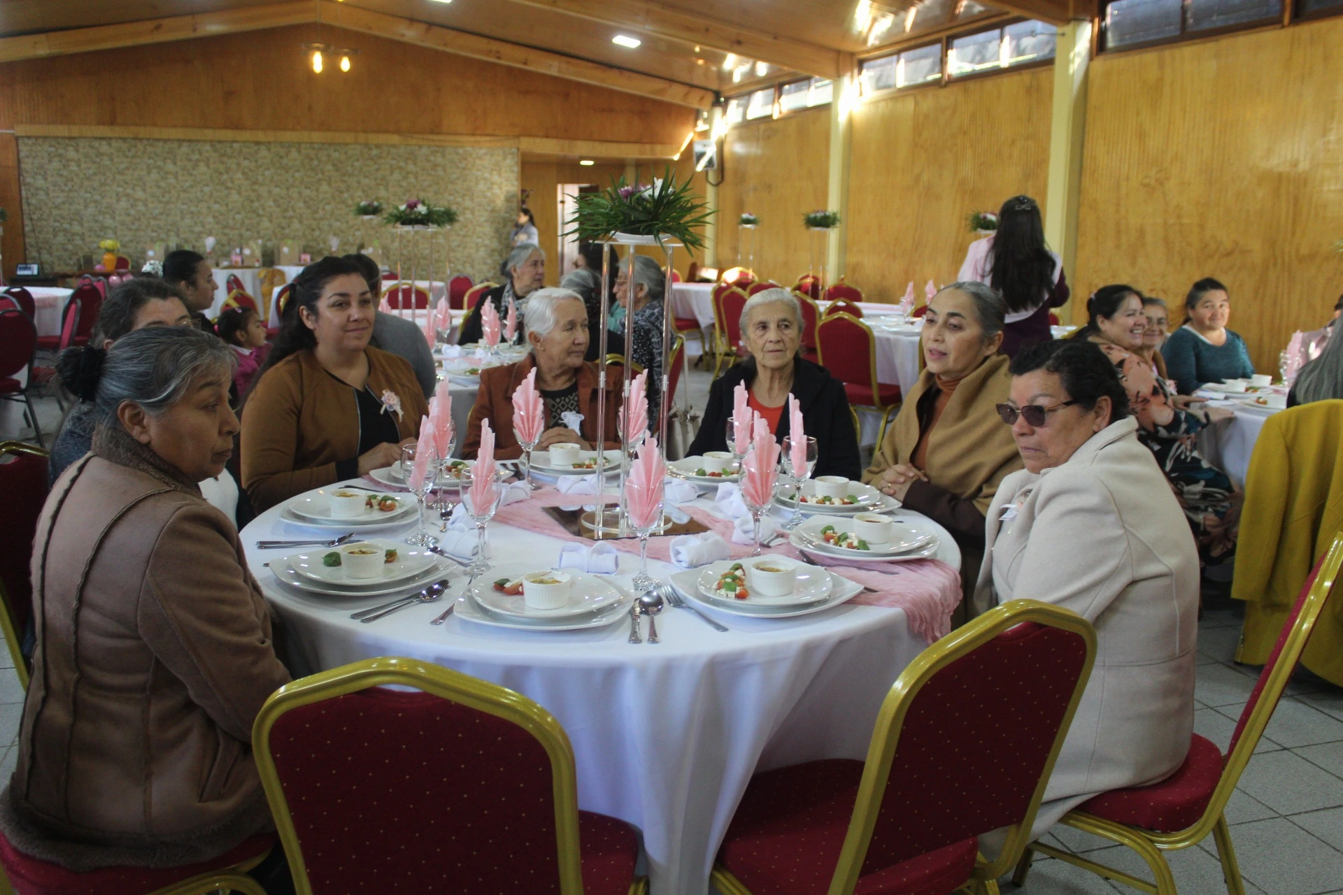 Fotografía de Confraternidad de Dorcas 2026