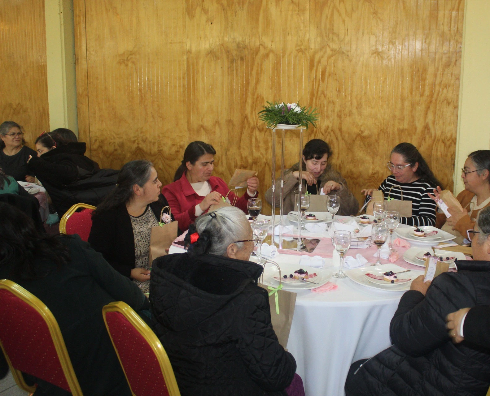 Fotografía de Confraternidad de Dorcas 2026