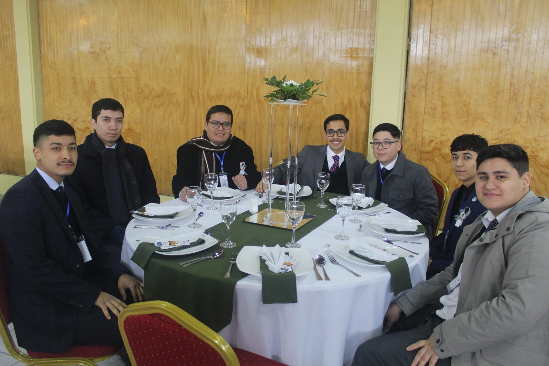 Fotografía de Confraternidad de Jóvenes 2026